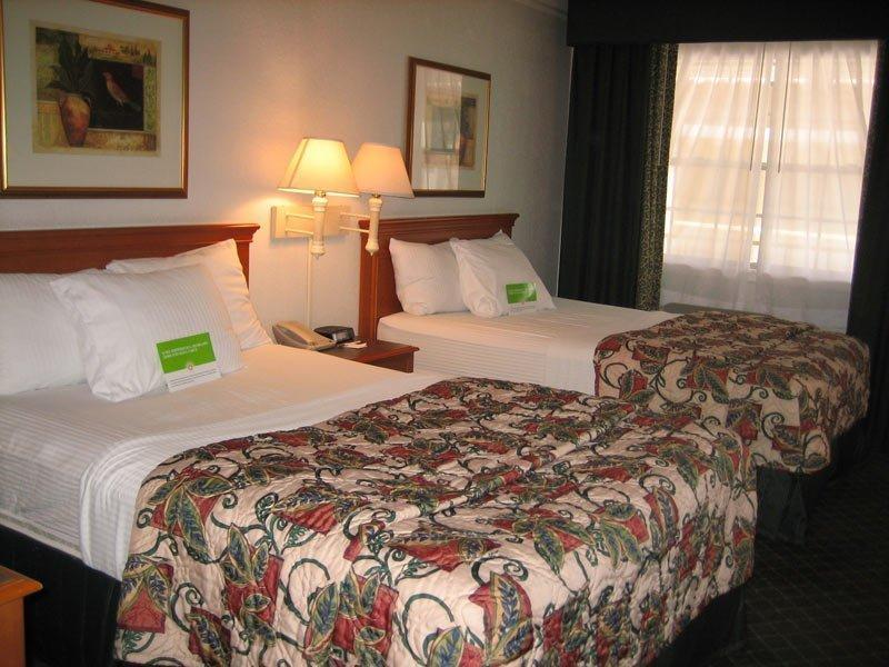 La Quinta By Wyndham Mcallen La Plaza Mall Hotel Стая снимка