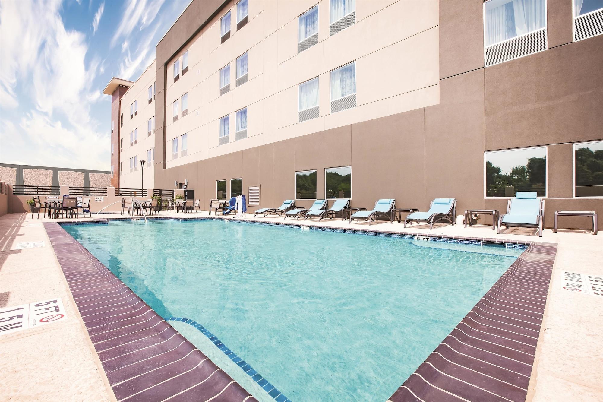 La Quinta By Wyndham Mcallen La Plaza Mall Hotel Екстериор снимка