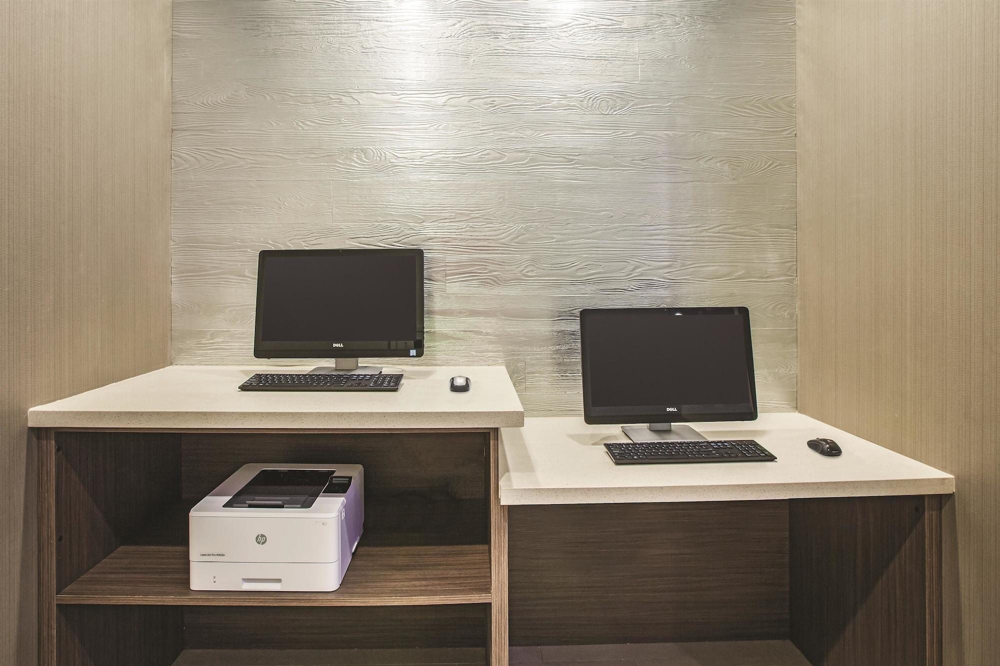 La Quinta By Wyndham Mcallen La Plaza Mall Екстериор снимка