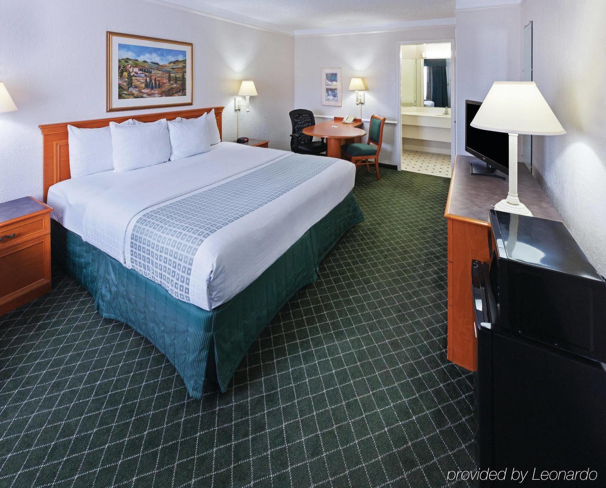 La Quinta By Wyndham Mcallen La Plaza Mall Hotel Екстериор снимка