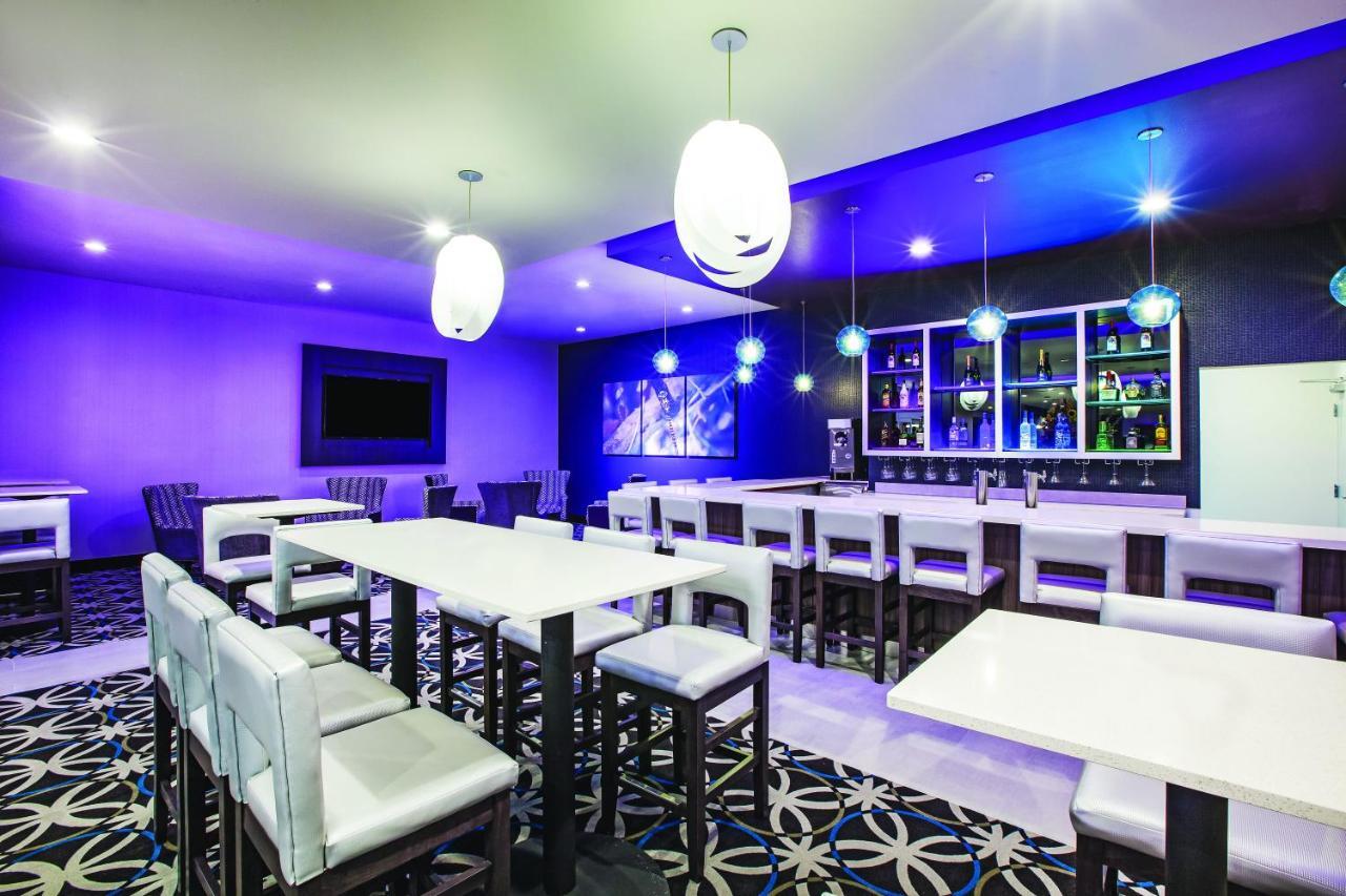 La Quinta By Wyndham Mcallen La Plaza Mall Екстериор снимка