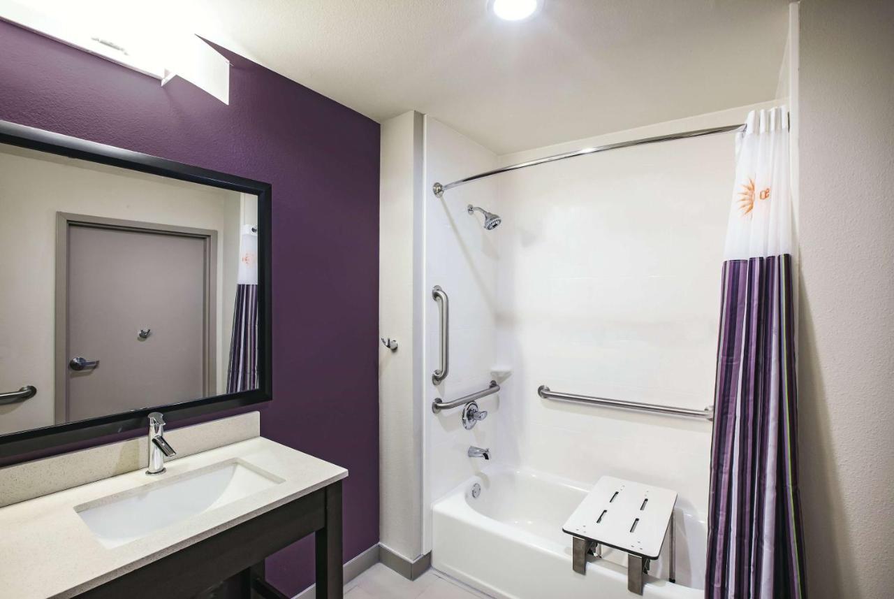 La Quinta By Wyndham Mcallen La Plaza Mall Hotel Екстериор снимка